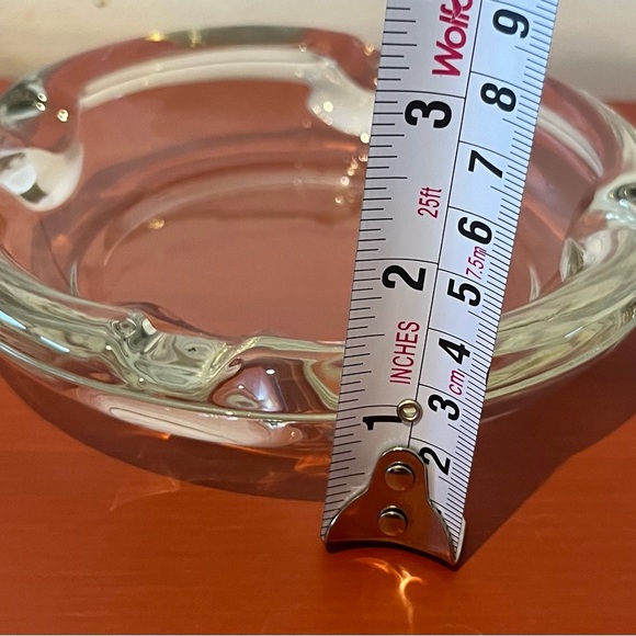 Heavy Clear Glass Ashtray Round Cigarettes, Cigars, Pipe Ashtray Collectors - Picture 10 of 10